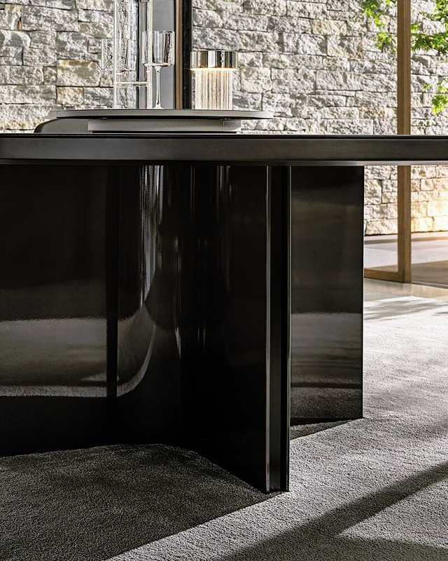 Marvin Table, view 3