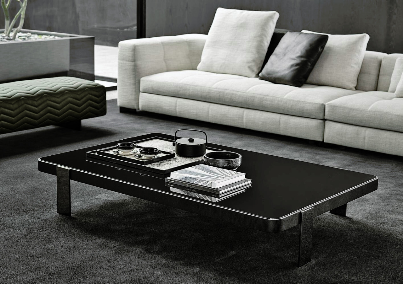 Mattia Coffee Table by Minotti, view 3