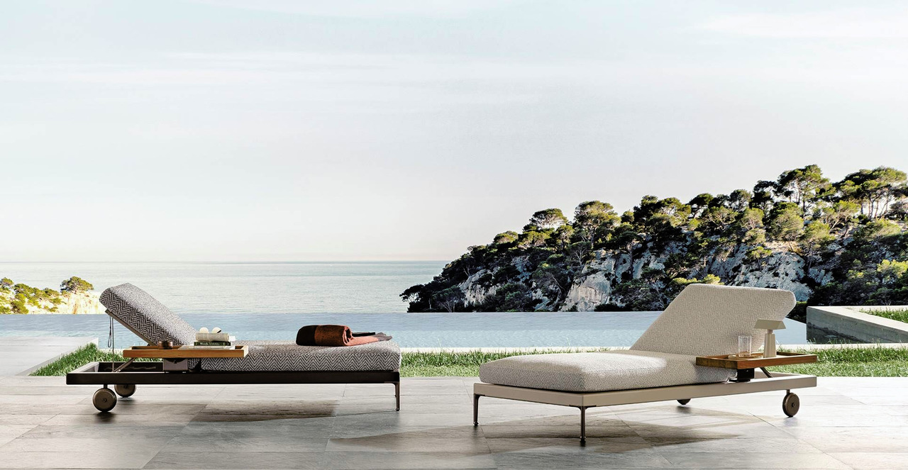 Patio Daybed, view 3