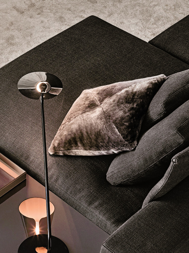 Shearling Cushion by Minotti