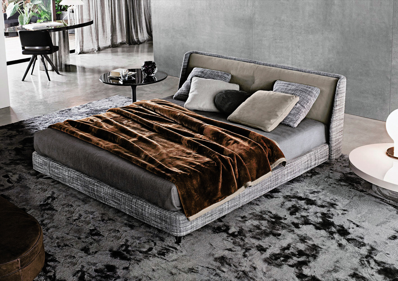 Spencer bed, view 2