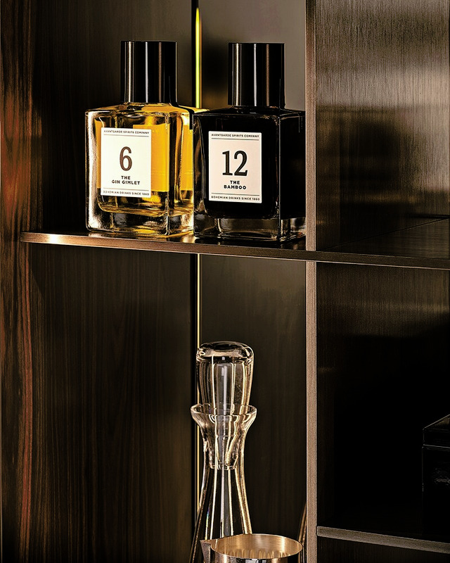 Superquadra Display Cabinet, view 5