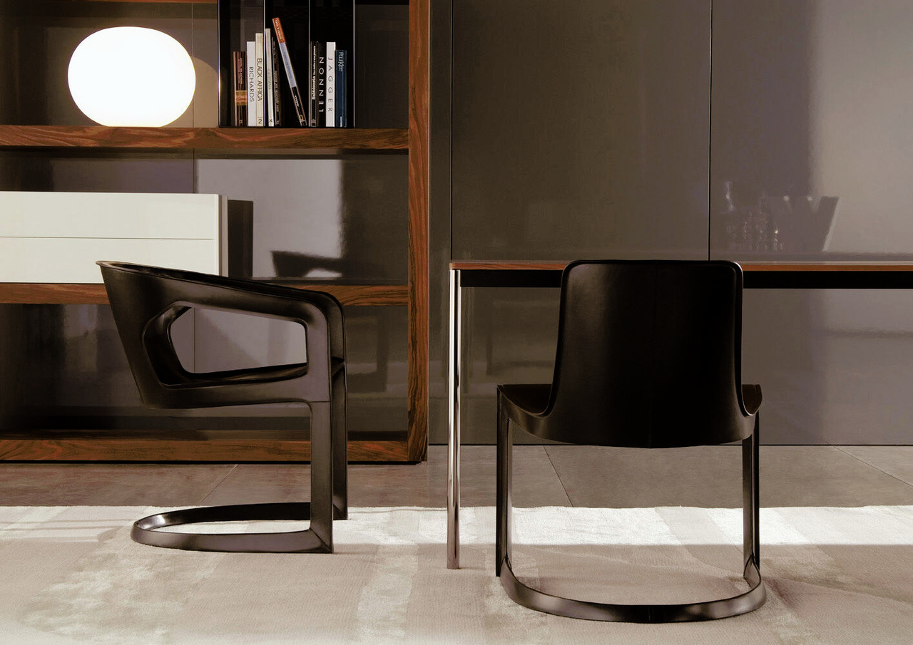 Twombly Armchair by Minotti