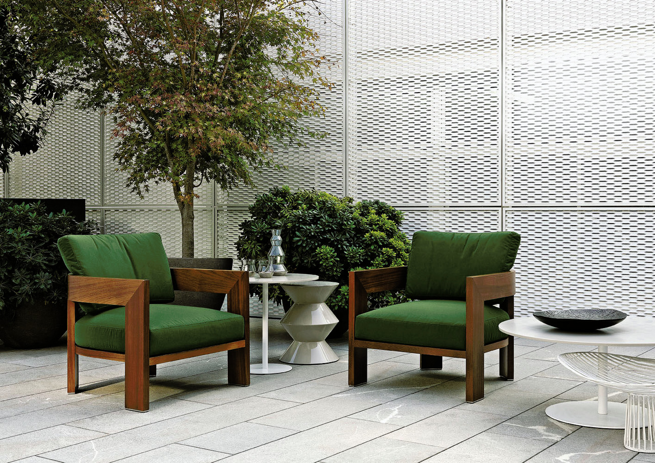 Warhol Iroko Outdoor
