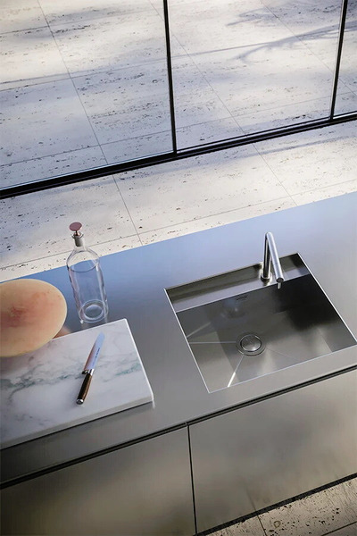 Modulnova Project 03 Blade Outdoor Kitchen, view 5