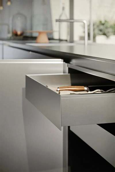 Modulnova Project 03 Blade Outdoor Kitchen, view 6