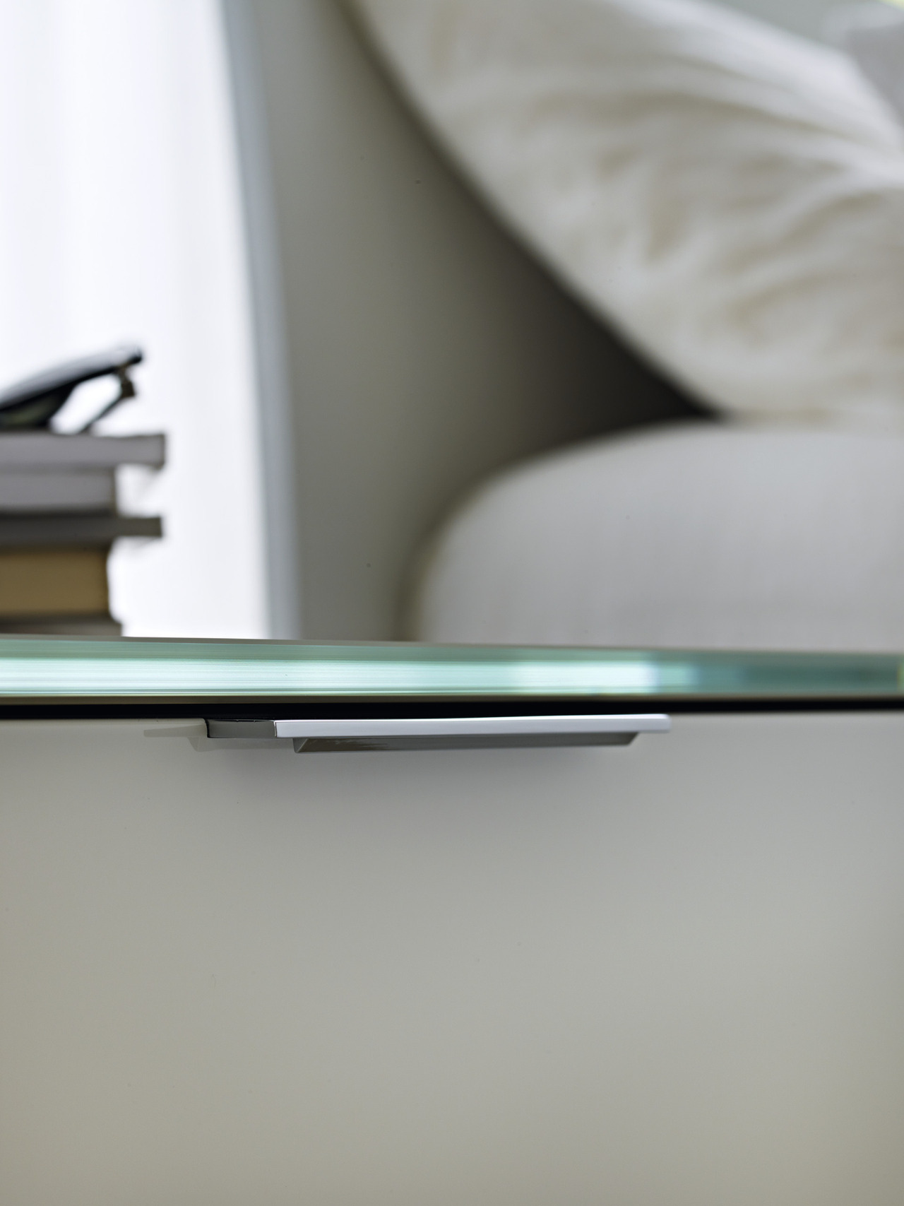 Molteni&C 909 Chest of Drawers, view 2