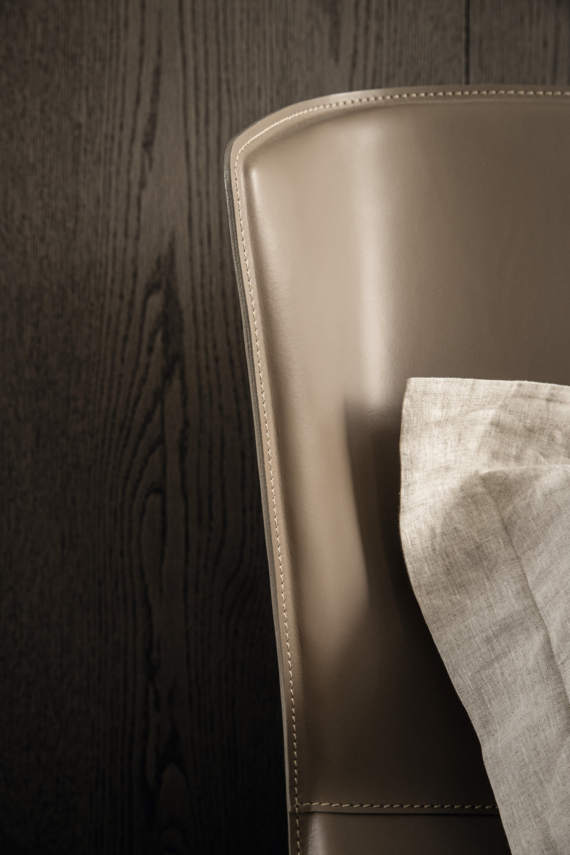 Molteni&C Azul Bed, view 4