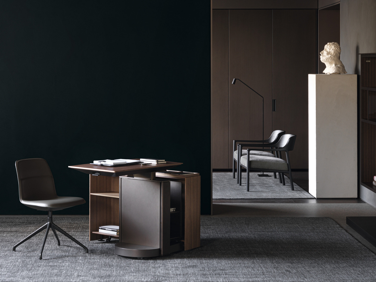 Molteni&C Barbican Chair, view 4