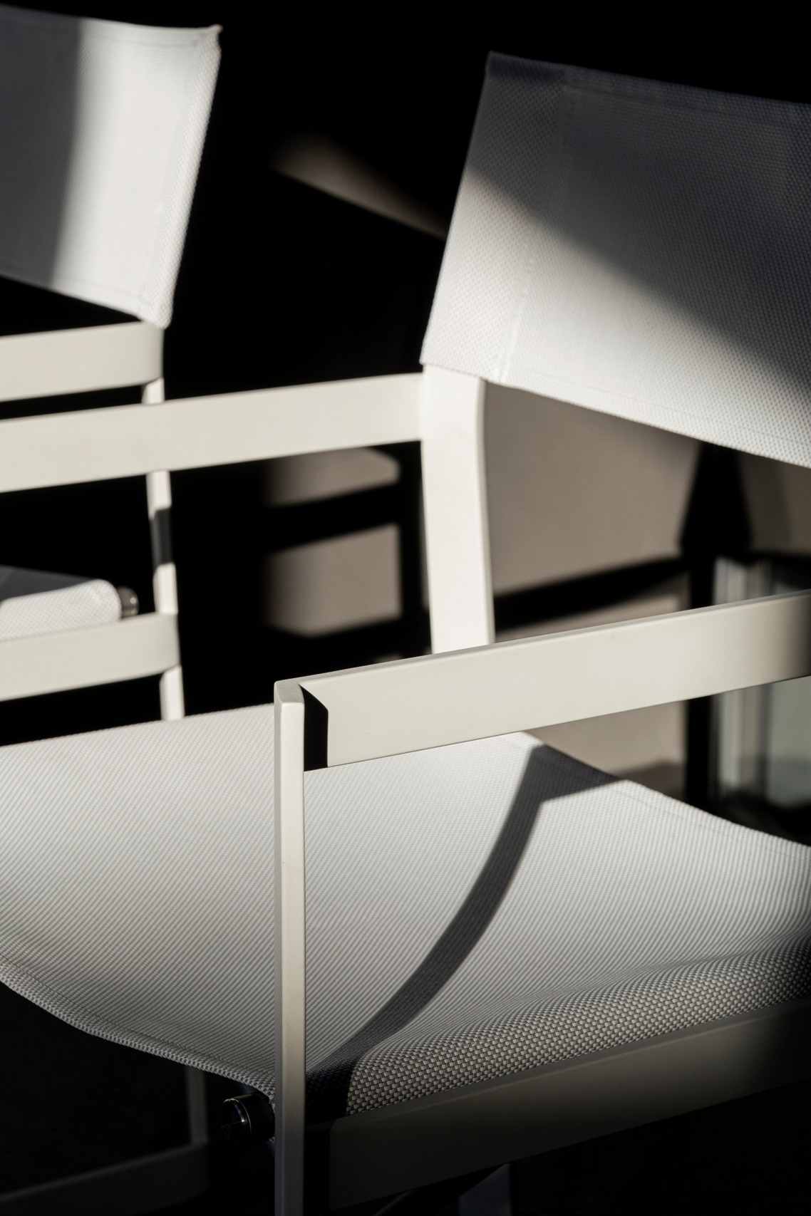 Molteni&C Club Outdoor Chair, view 2