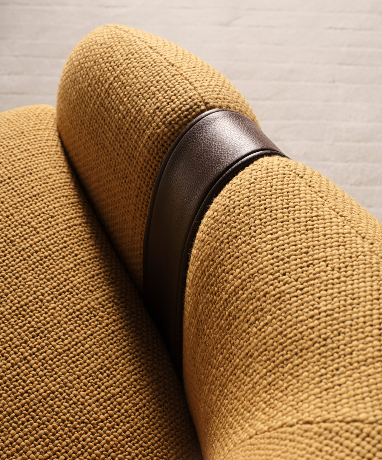 Molteni&C Corsetto Armchair, view 4