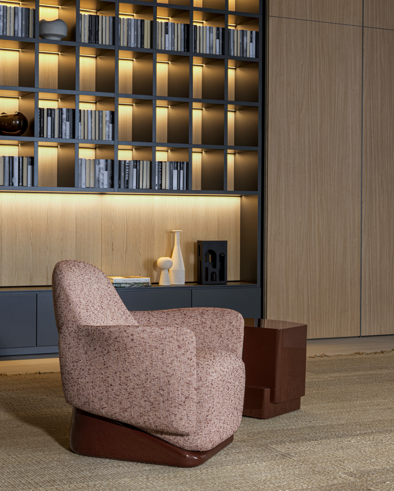 Molteni&C Eugène Armchair, view 2