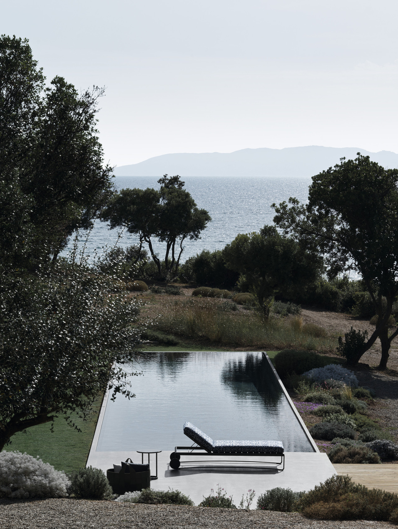 Molteni&C Guell Chaise Lounge