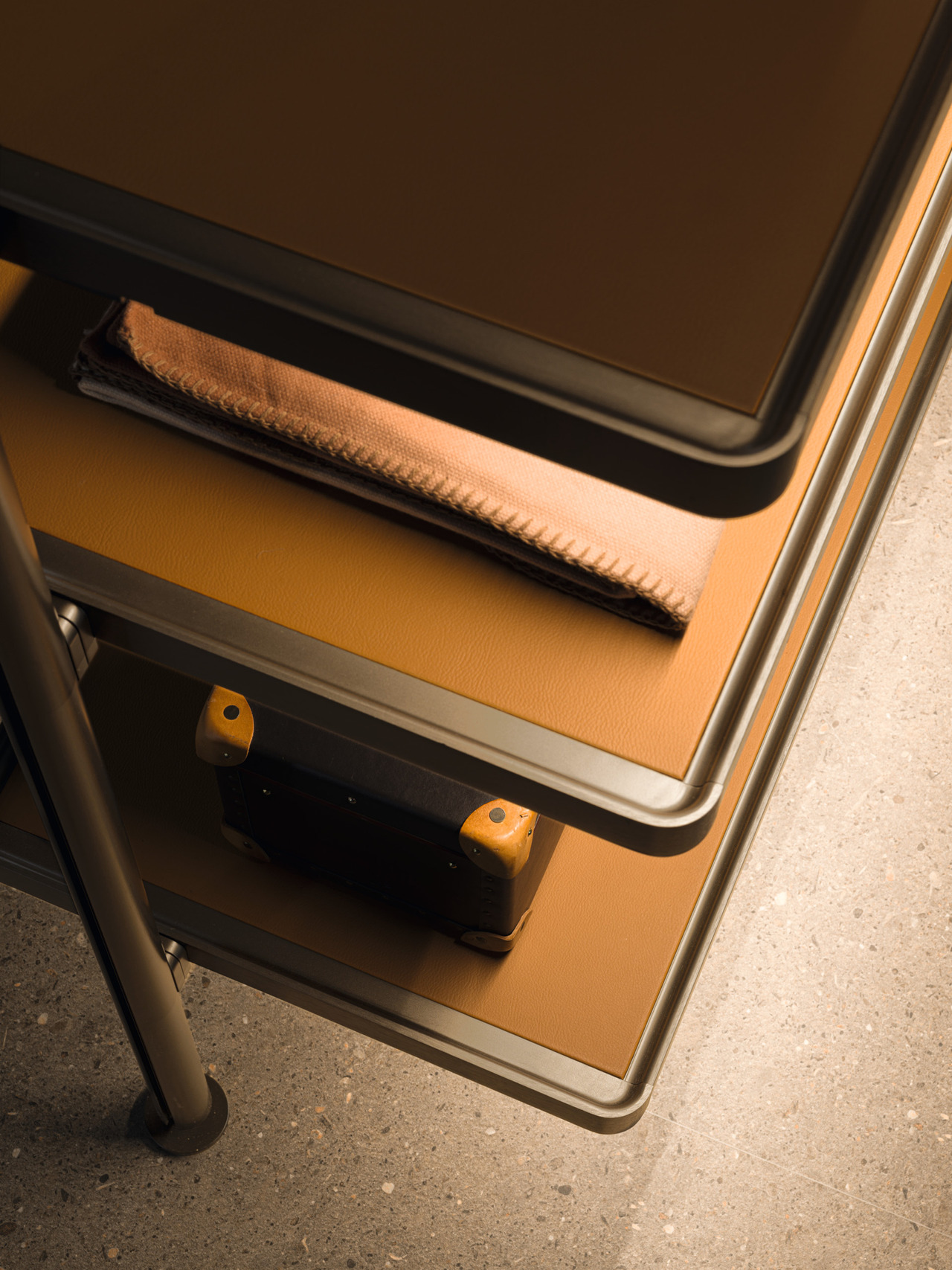 Molteni&C Hector Night Wardrobe System, view 3