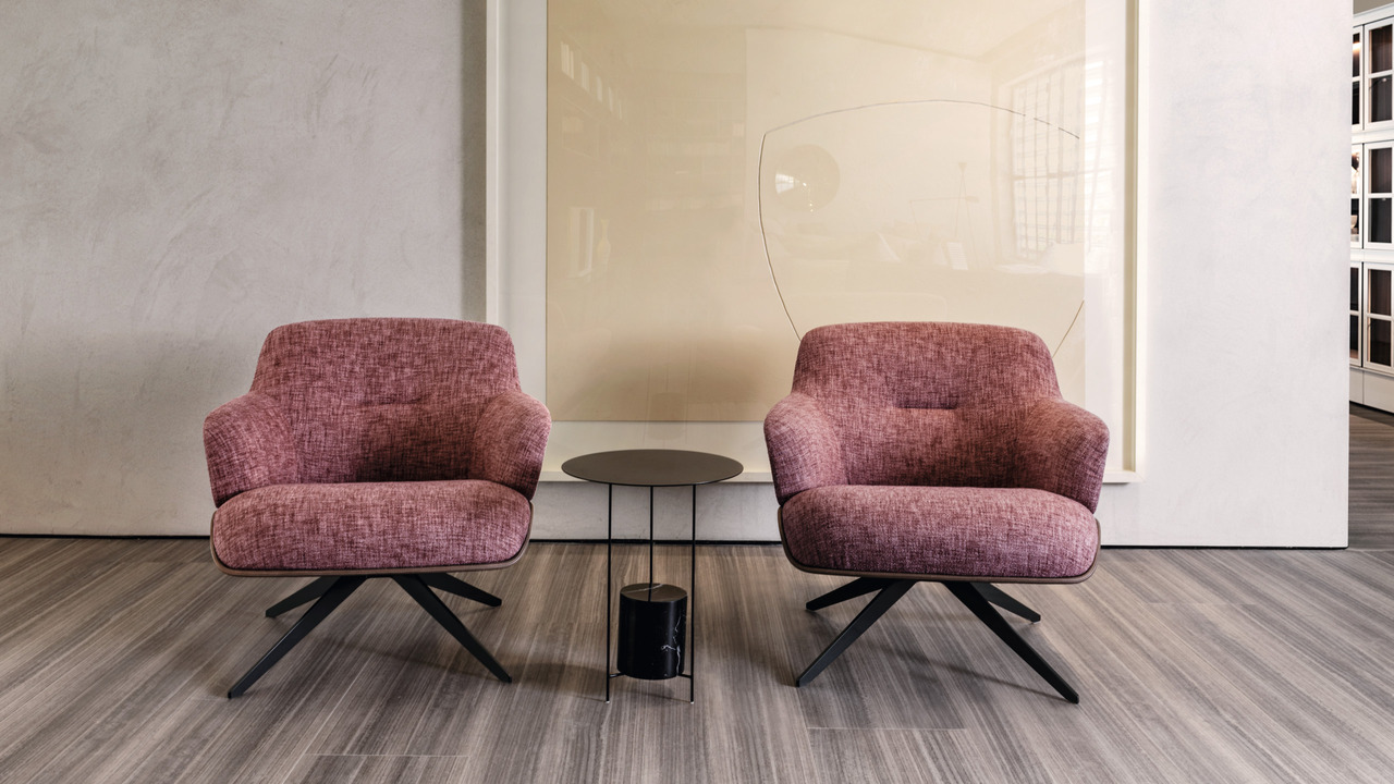 Molteni&C Kensington Armchair, view 2