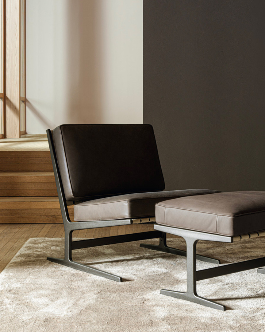 Molteni&C Paula Armchair, view 2