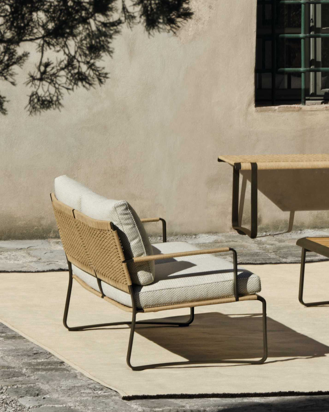 Molteni&C Phoenix Outdoor Sofa, view 3