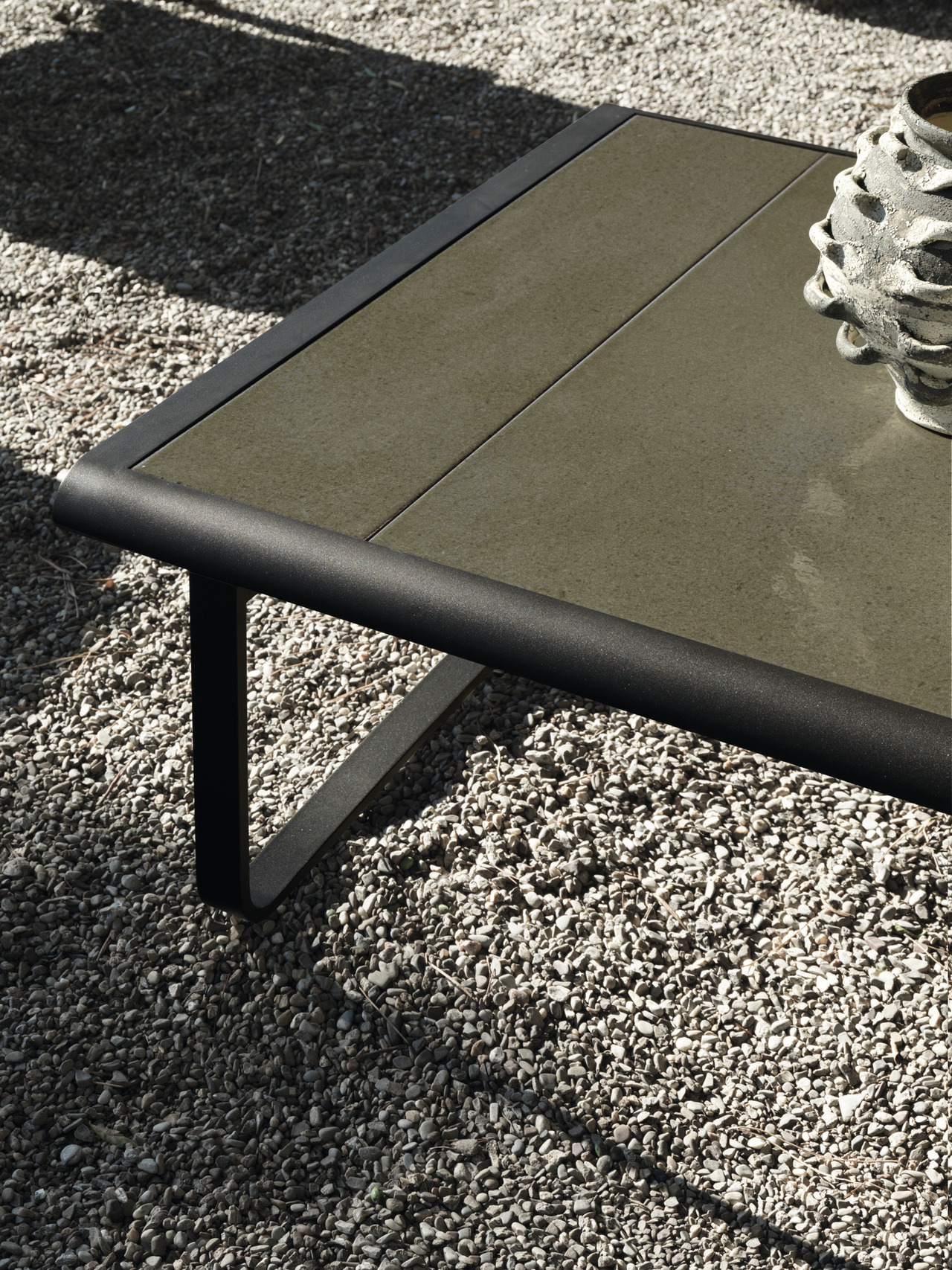 Molteni&C Phoenix Outdoor Coffee Table, view 3
