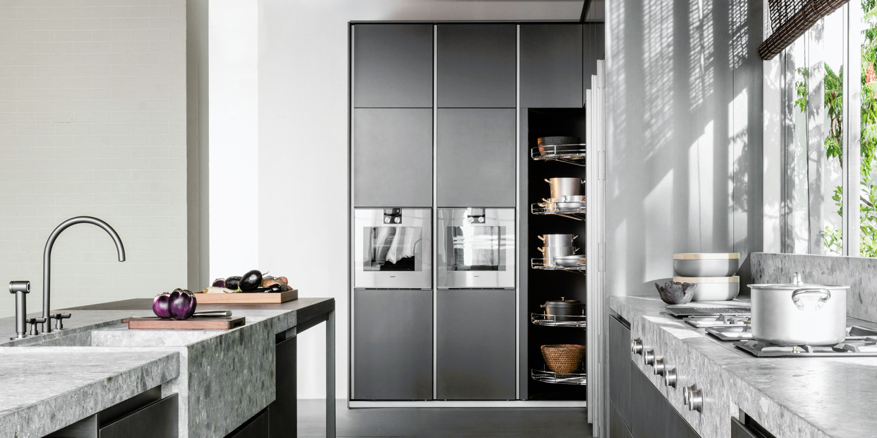 Molteni&C Revolving Column Kitchen Column
