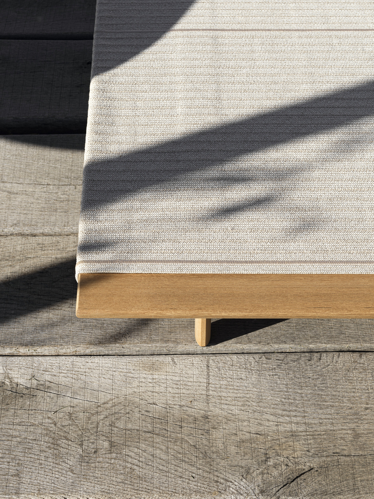 Molteni&C Sway Outdoor Coffee Table, view 4