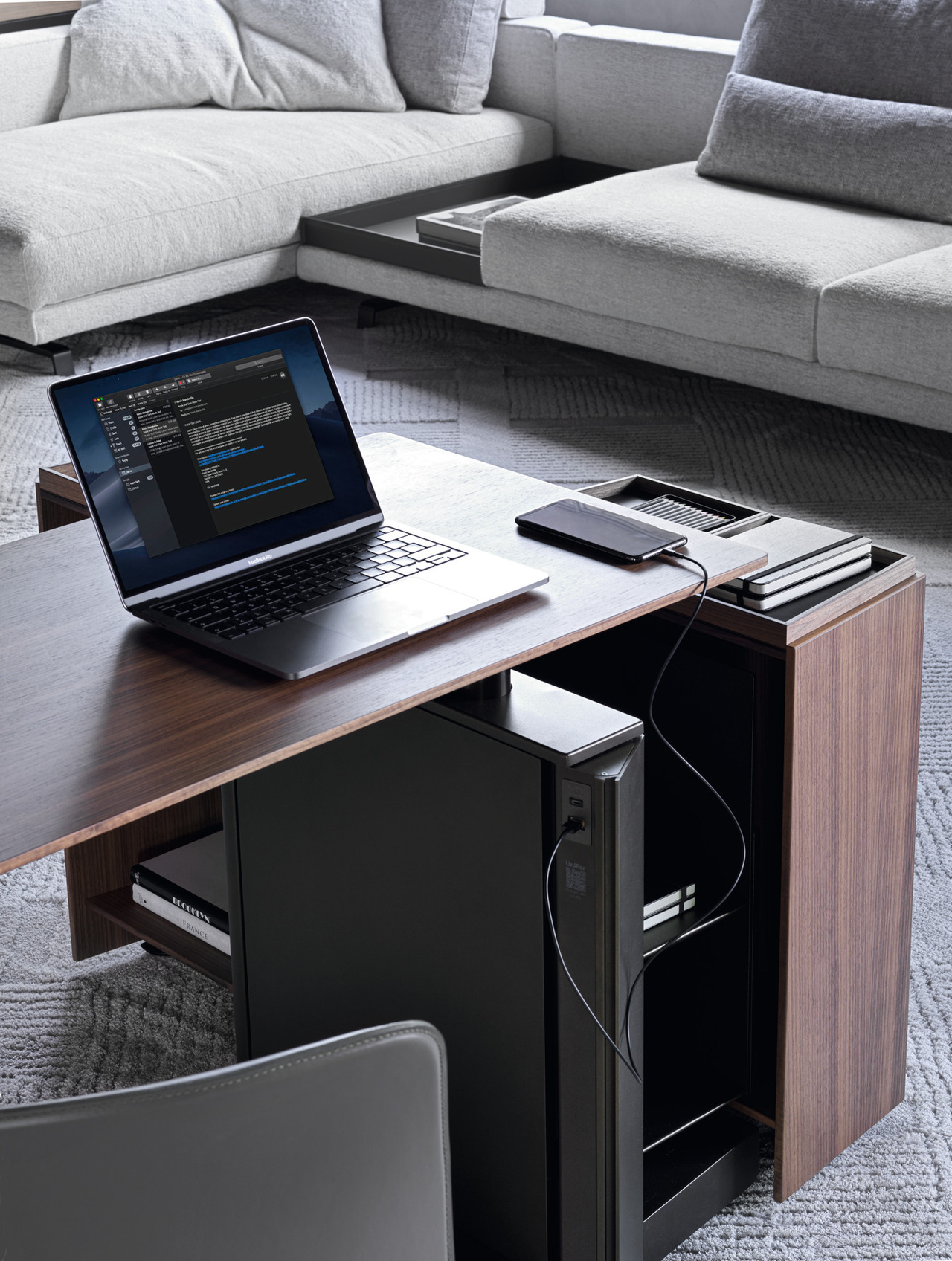 Molteni&C Touch Down Unit Desk, view 4