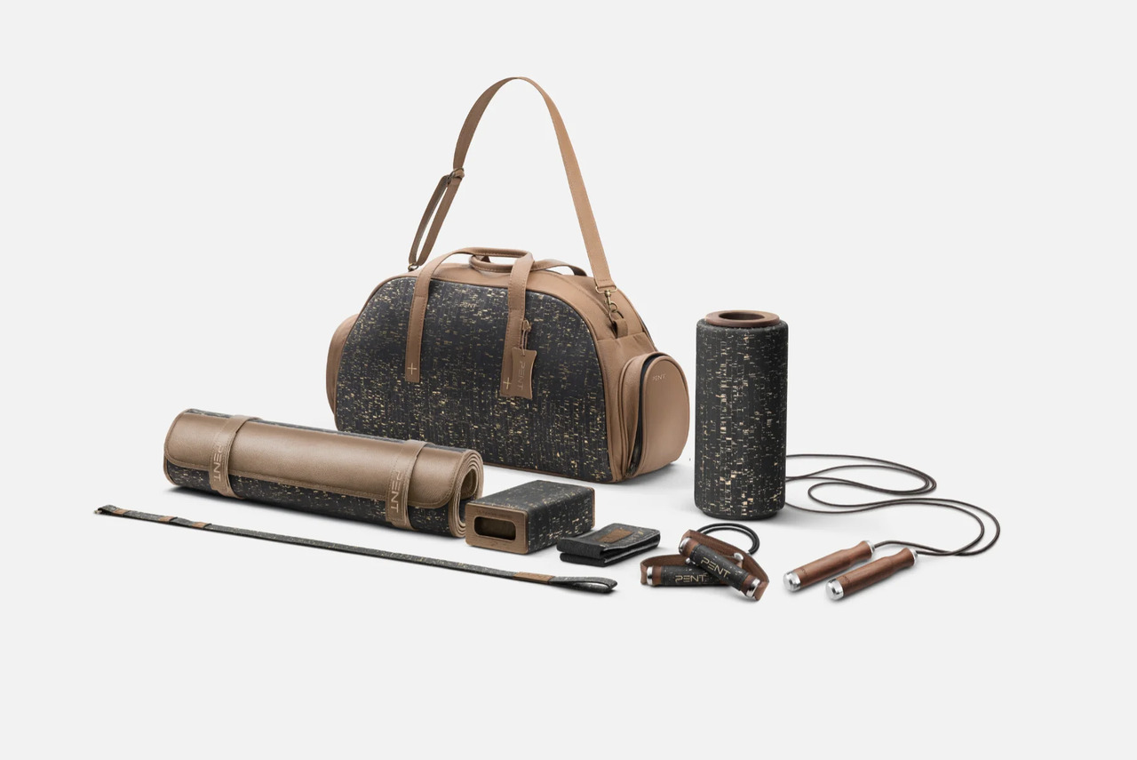 TORBA SET™ Luxury Fitness Bag with Fitness Accessories, view 3