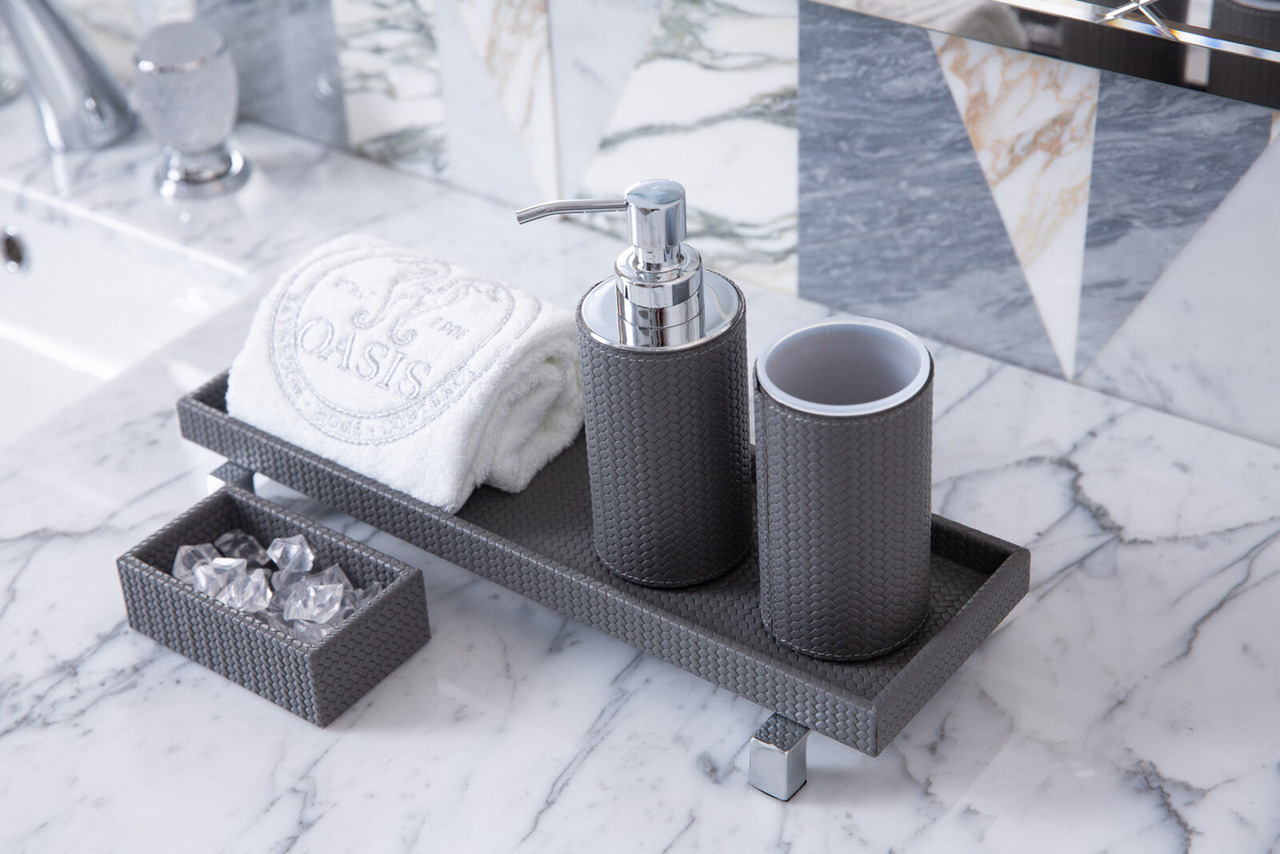 Poseidon Round Bathroom Set, view 4