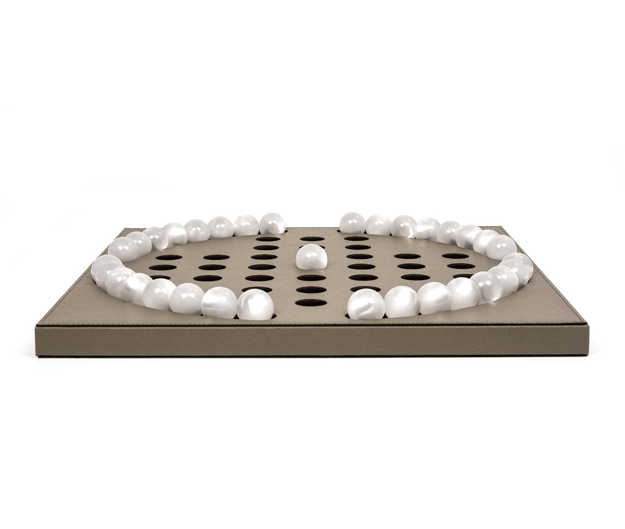 Pinetti Solitaire Peg Solitaire Game, view 4