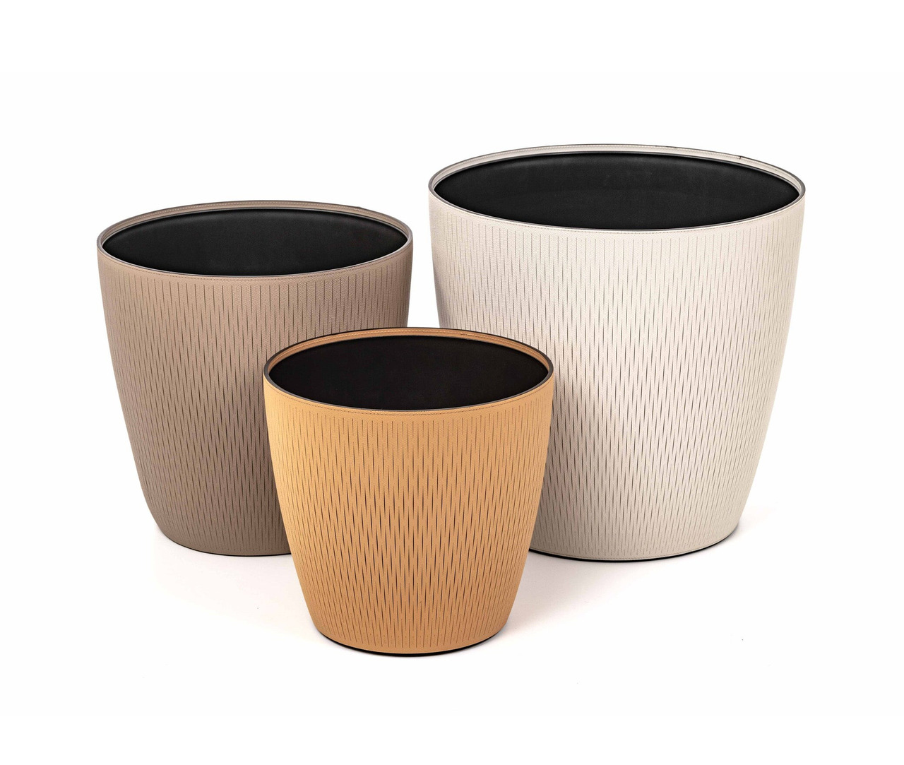 Silvy Planters, view 4
