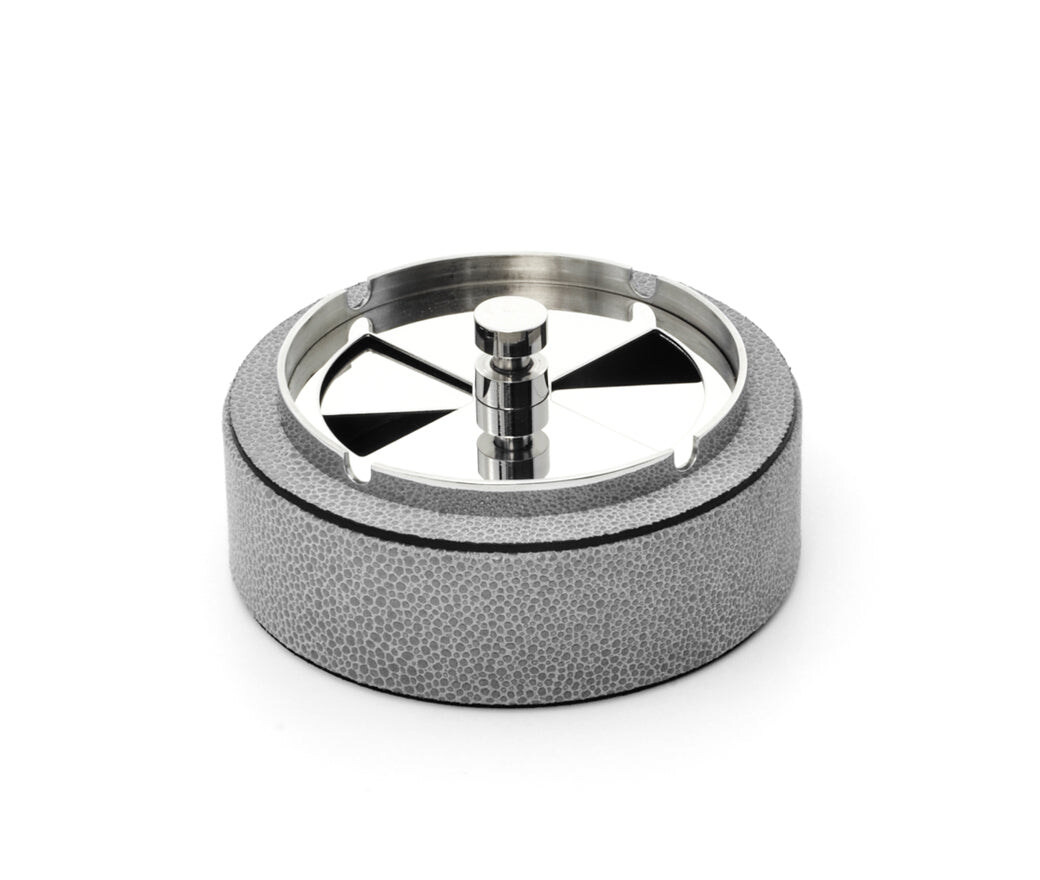 Vento Ashtray, view 3