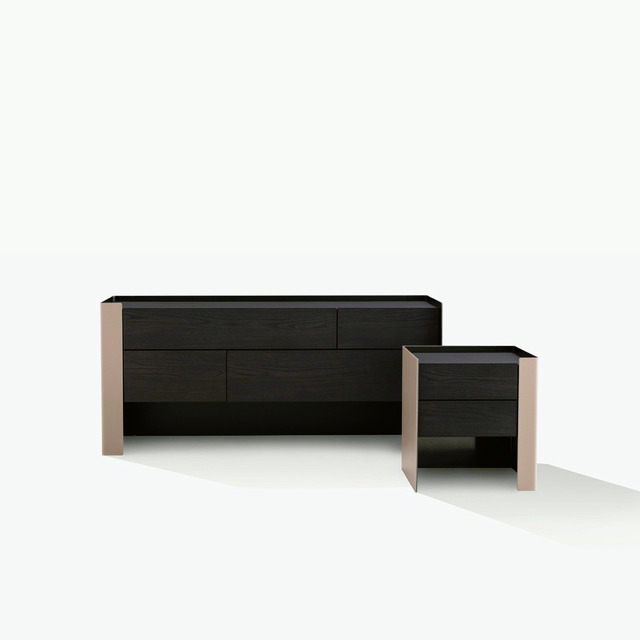 Chloe Bed
