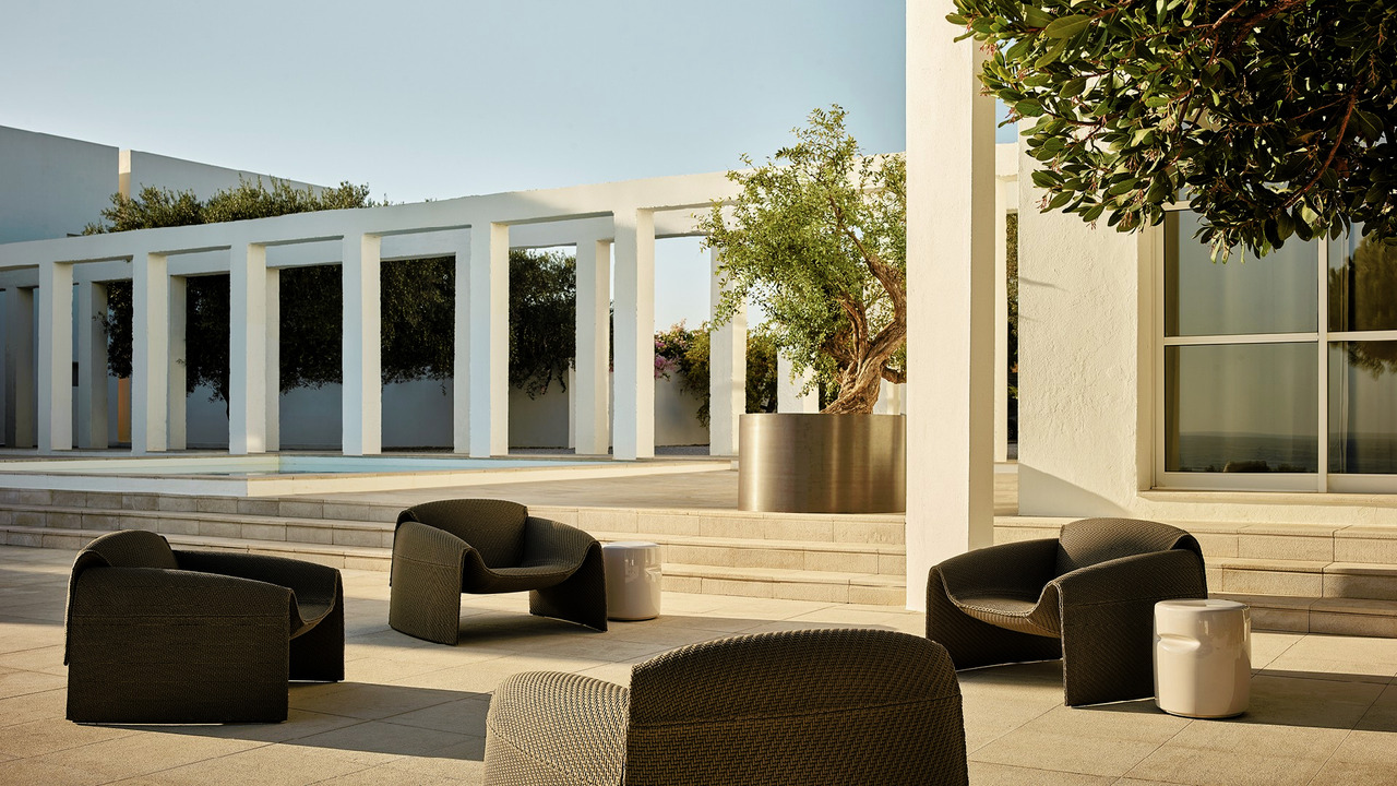Le Club Outdoor Armchair, view 4