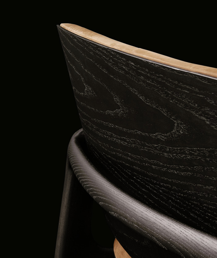 Curve Armchair, view 11