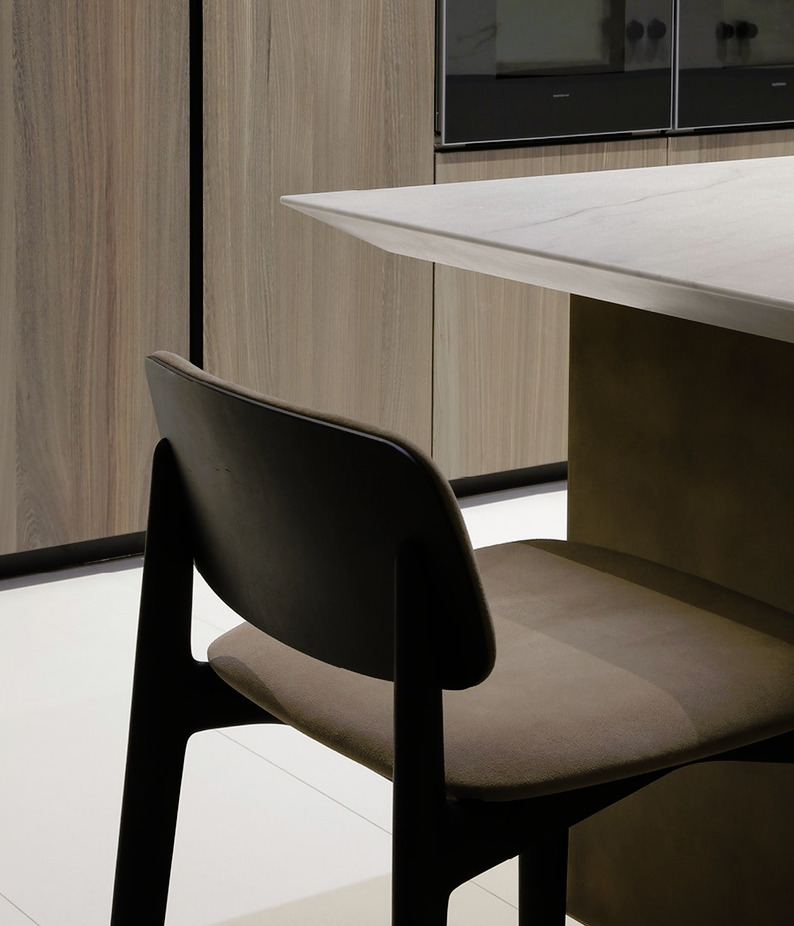 Curve Bar Stools by Emmanuel Gallina, view 5