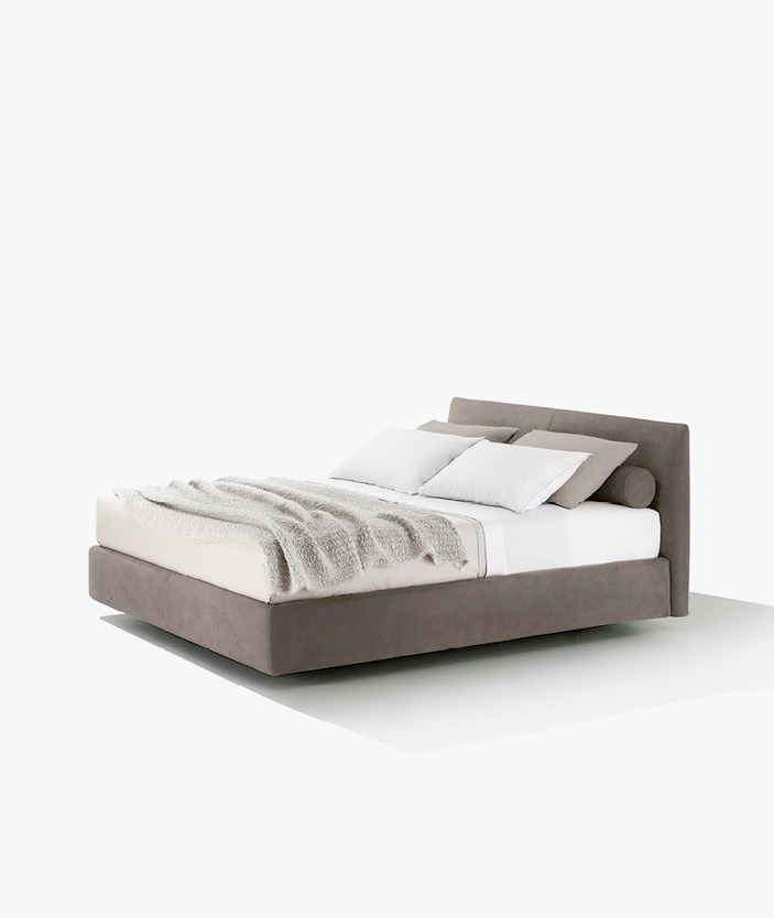Jacqueline Bed, view 3