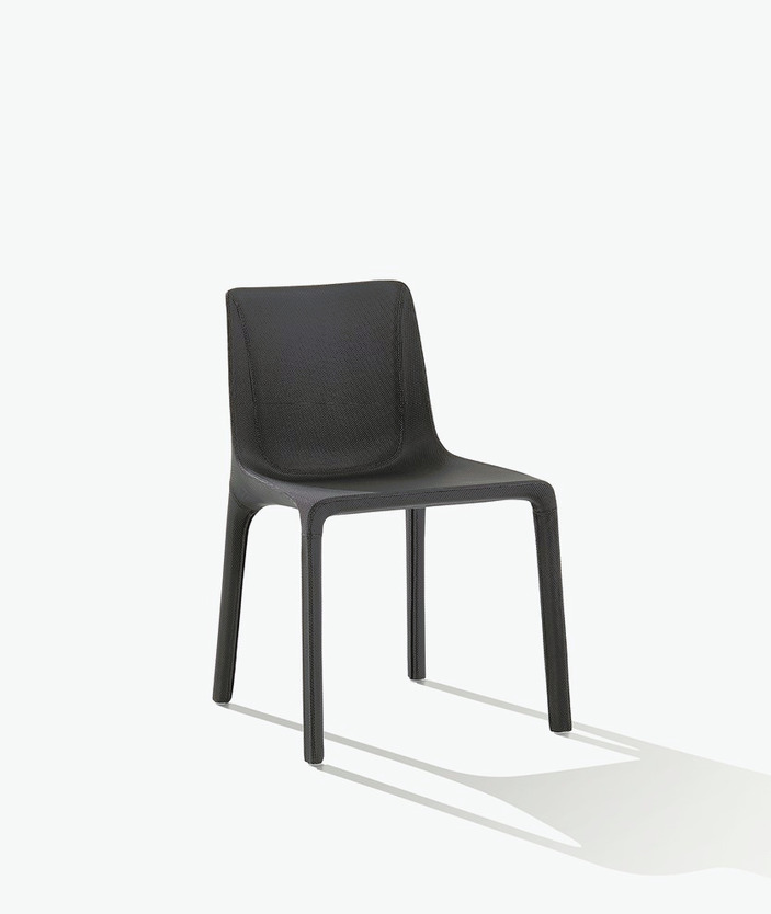 Manta Armchair, view 2