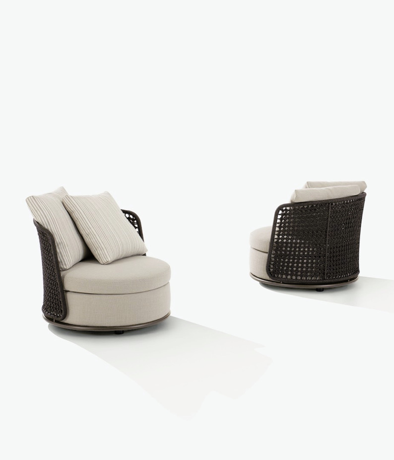 Soori Day Outdoor Armchair