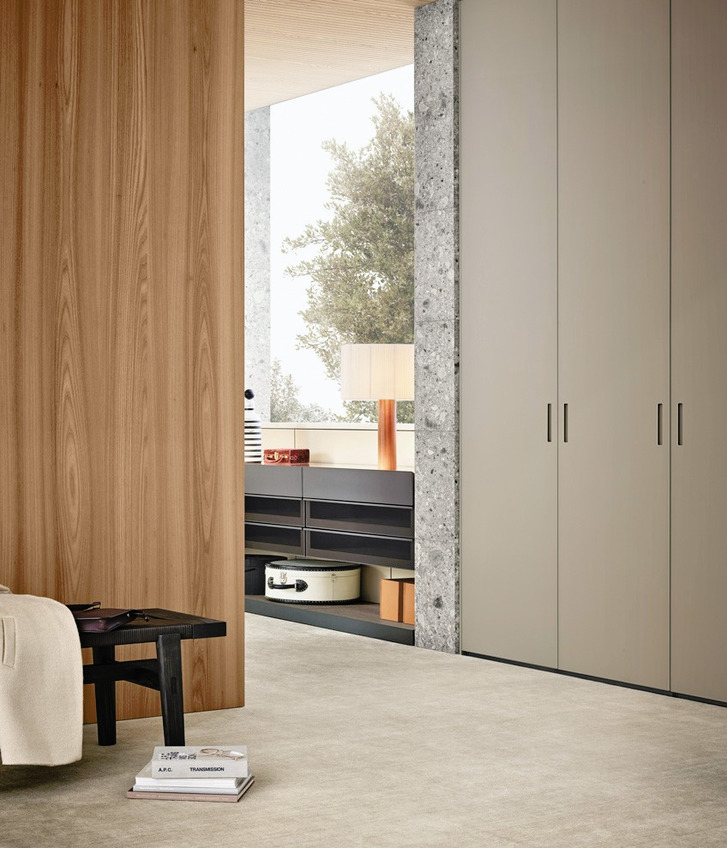 Ubik Walk-In Wardrobe, view 5
