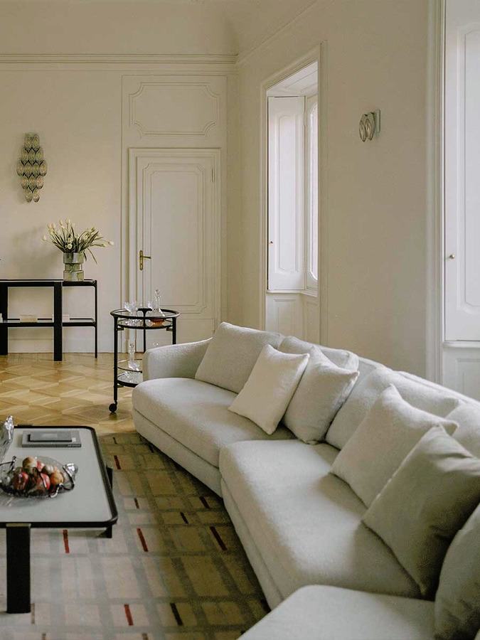 Duo Curved Sofa, view 4