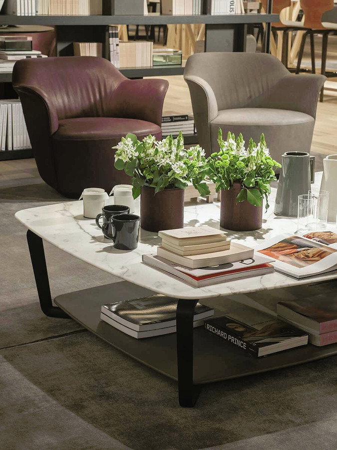 Fiorile Two-Tier Table, view 3