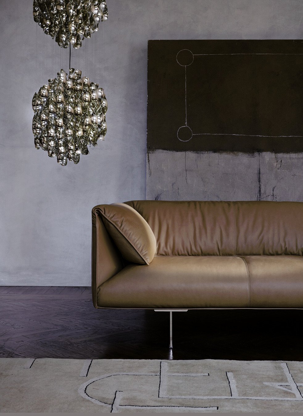 John-John Sofa, view 3