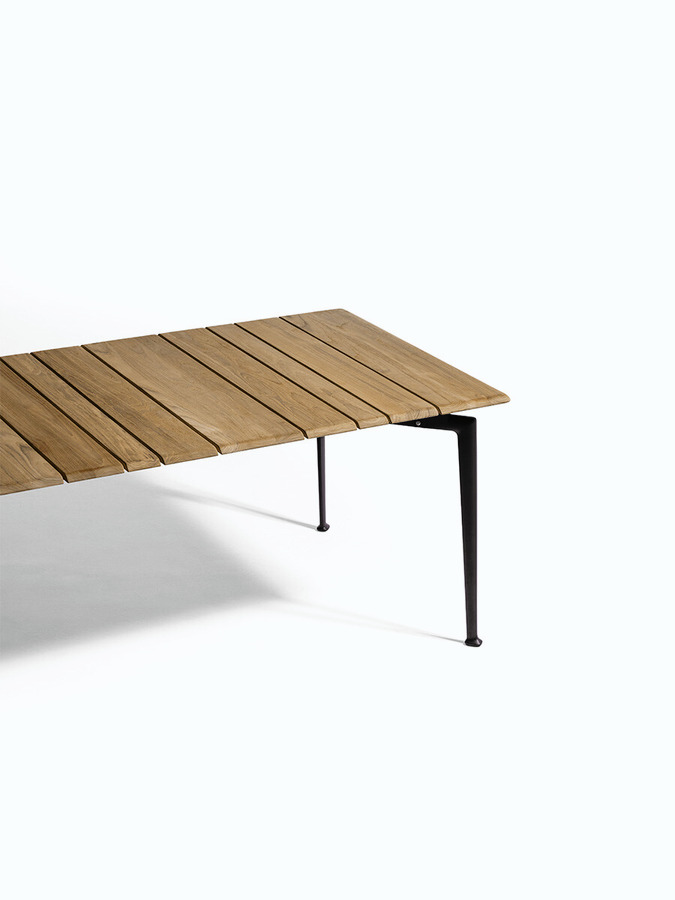 Solaria Outdoor Table, view 4