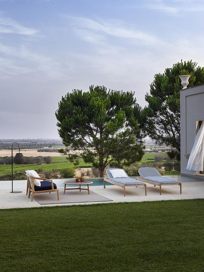 The Secret Garden Sun Lounger by Poltrona Frau, view 3