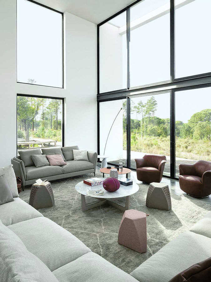Bretagne Sofa, view 4