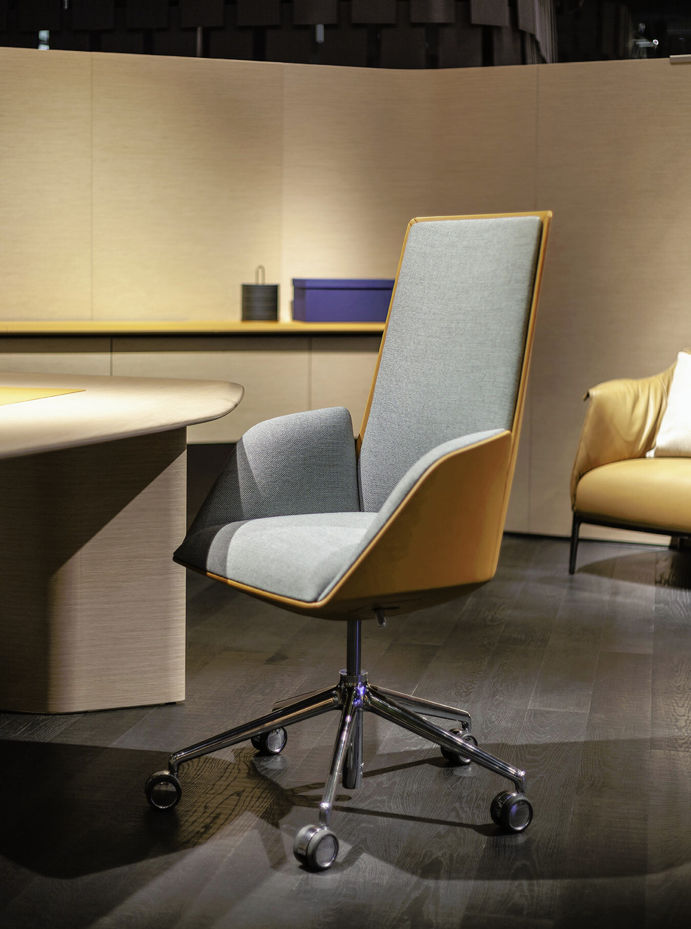 Cercle Office Chair, view 3