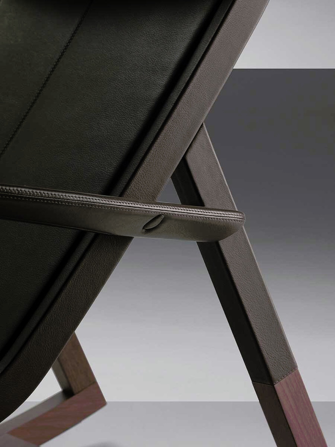 Don'do Rocking Chair by Poltrona Frau, view 5