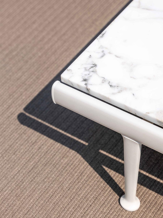 Souvenir d'Italie Outdoor Table, view 4