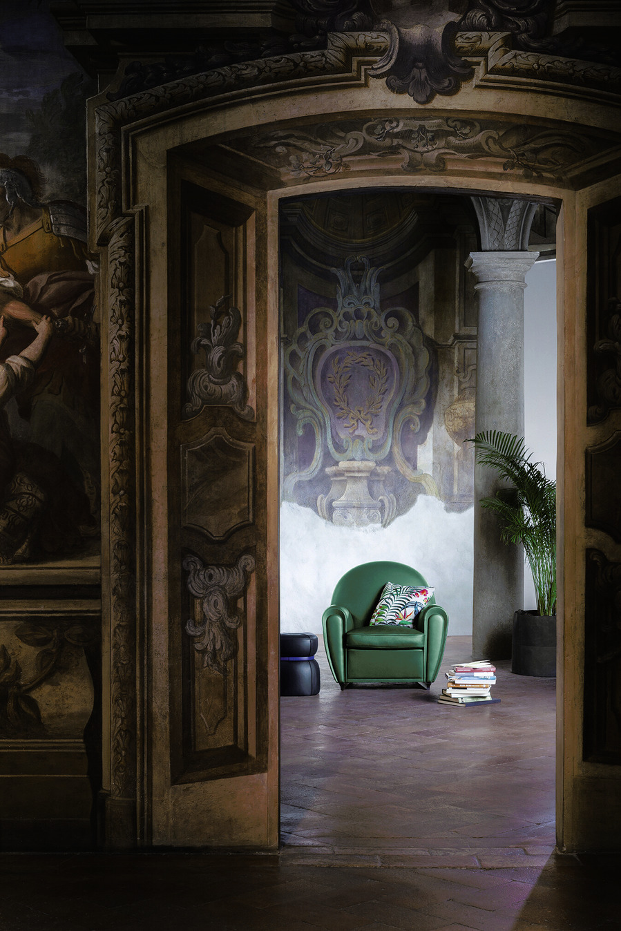 Vanity Fair XC Armchair, view 5