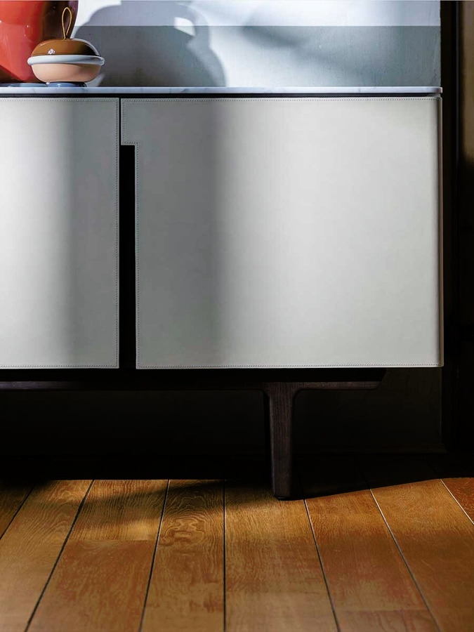 Fidelio Low Cabinet, view 6