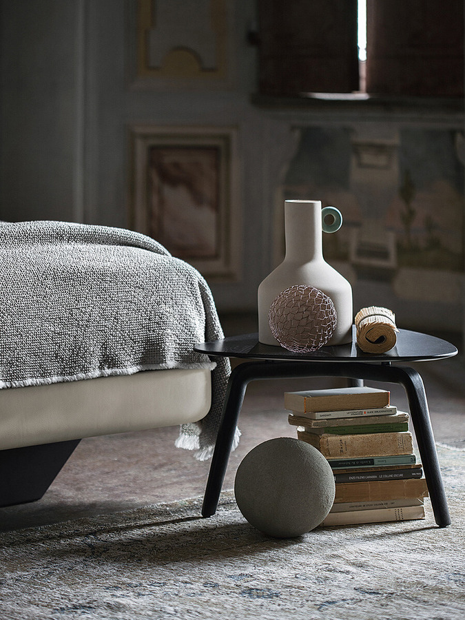 Fiorile Side Table, view 5